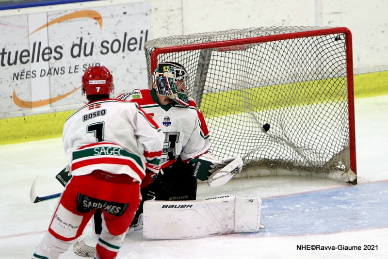 Photo hockey Ligue Magnus - Ligue Magnus : 12ème journée : Nice vs Anglet - Un drame a été évité de peu