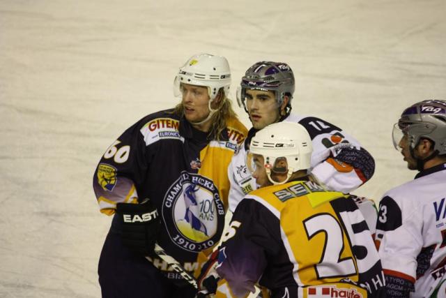 Photo hockey Ligue Magnus - Ligue Magnus : 13ème journée : Chamonix  vs Grenoble  - Ils l’ont fait !