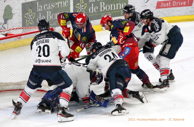 Photo hockey Ligue Magnus - Ligue Magnus : 13ème journée : Grenoble  vs Angers  - Angers fait forte impression à Pole Sud 