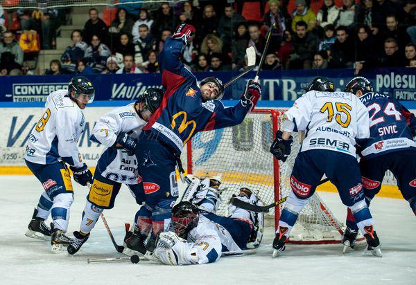 Photo hockey Ligue Magnus - Ligue Magnus : 13ème journée : Grenoble  vs Chamonix  - Grenoble ne répond plus !