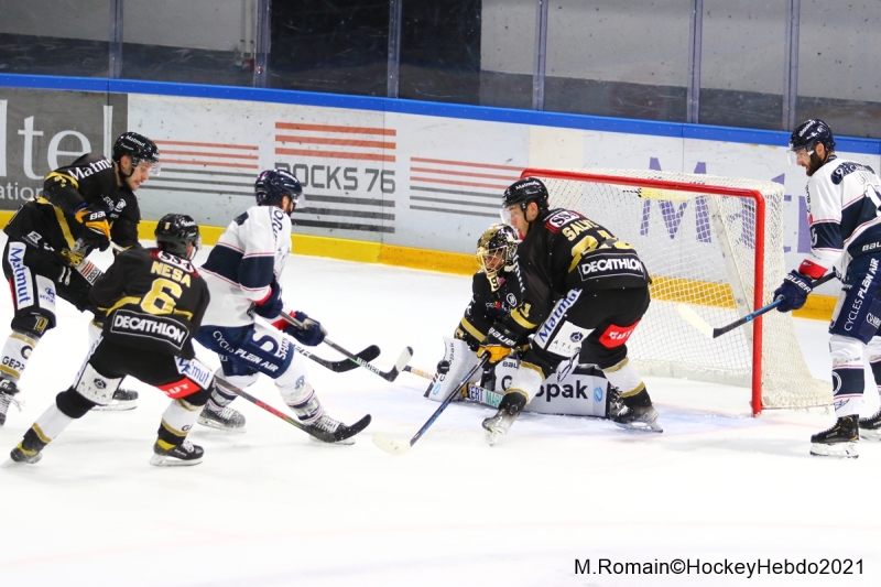 Photo hockey Ligue Magnus - Ligue Magnus : 13ème journée : Rouen vs Angers  - La remontada des Dragons