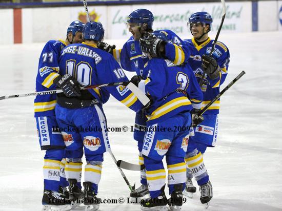 Photo hockey Ligue Magnus - Ligue Magnus : 13ème journée : Villard-de-Lans vs Mont-Blanc - Les Ours trainent la patte