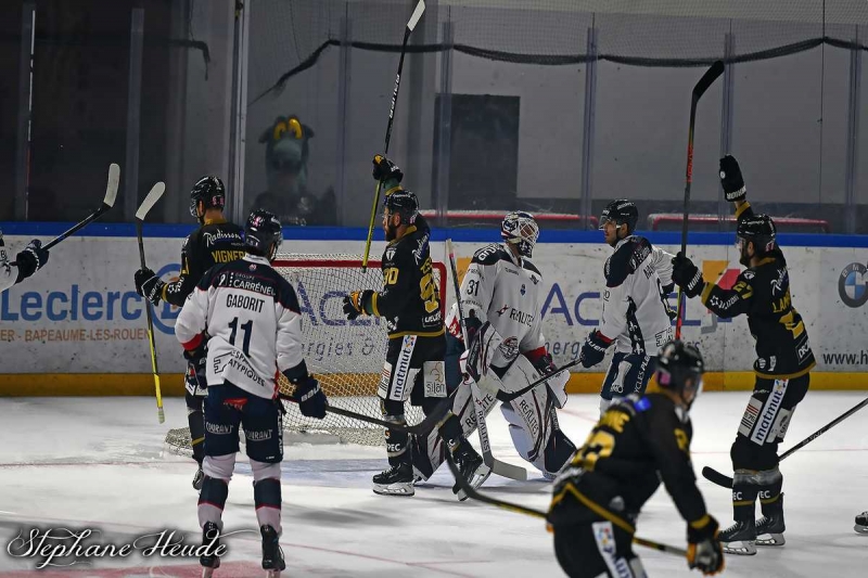 Photo hockey Ligue Magnus - Ligue Magnus : 13ème journée : Rouen vs Angers  - Les Dragons de Rouen maîtres du suspens 
