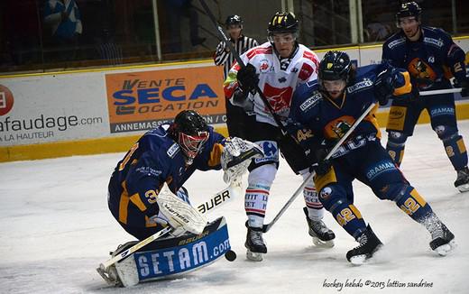 Photo hockey Ligue Magnus - Ligue Magnus : 14ème journée : Chamonix  vs Amiens  - Amiens en démonstration