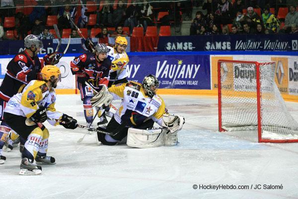 Photo hockey Ligue Magnus - Ligue Magnus : 14ème journée : Grenoble  vs Strasbourg  - Logique respectée 