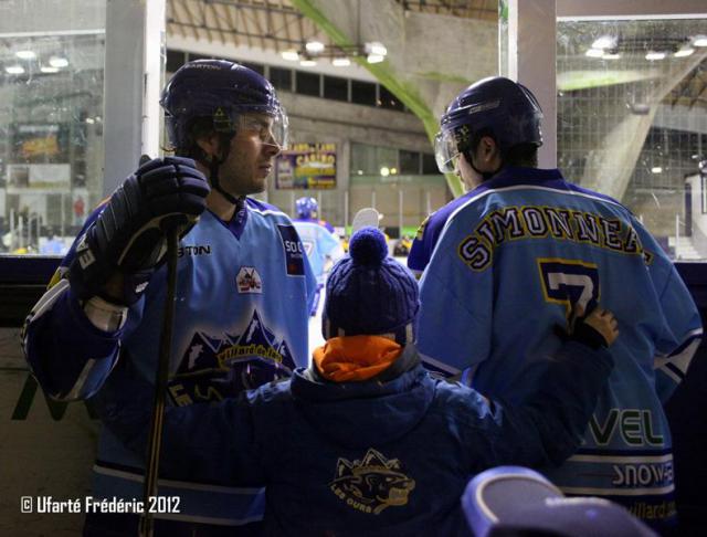 Photo hockey Ligue Magnus - Ligue Magnus : 15ème journée  : Villard-de-Lans vs Chamonix  - Villard dans le dur ! 