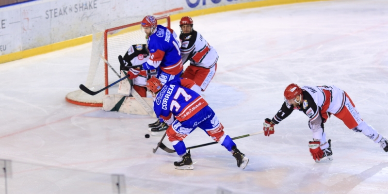 Photo hockey Ligue Magnus - Ligue Magnus : 15ème journée : Lyon vs Anglet - Il reste encore de l