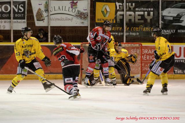 Photo hockey Ligue Magnus - Ligue Magnus : 15ème journée : Mulhouse vs Rouen - Les Dragons inquiétés Photo hockey Ligue Magnus - Ligue Magnus : 15ème journée : Mulhouse vs Rouen - Les Dragons inquiétés