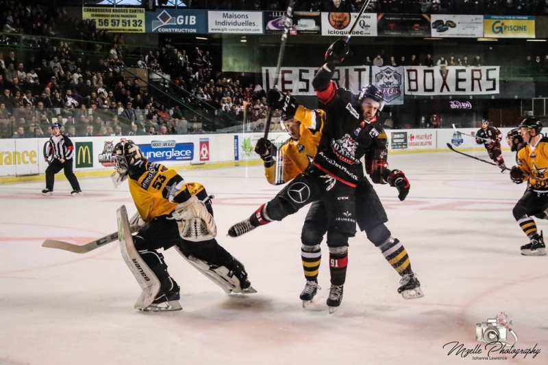 Photo hockey Ligue Magnus - Ligue Magnus : 15ème journée : Bordeaux vs Strasbourg - Deux erreurs qui coûtent très cher Photo hockey Ligue Magnus - Ligue Magnus : 15ème journée : Bordeaux vs Strasbourg - Deux erreurs qui coûtent très cher