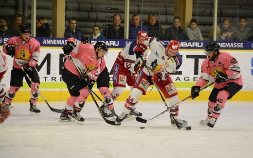 Photo hockey Ligue Magnus - Ligue Magnus : 15ème journée : Chamonix  vs Grenoble  - Pas d’exploit pour les Pionniers
