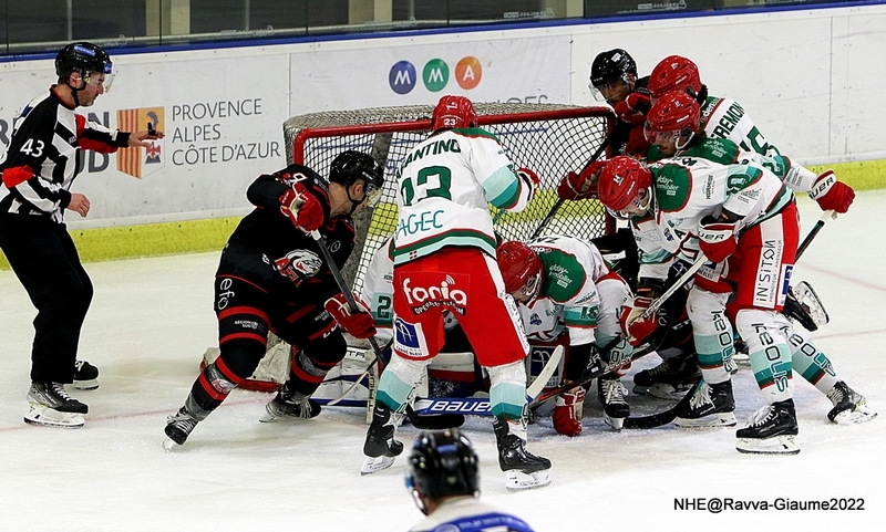 Photo hockey Ligue Magnus - Ligue Magnus : 15ème journée : Nice vs Anglet - L’Hormadi termine bien avant la trêve Photo hockey Ligue Magnus - Ligue Magnus : 15ème journée : Nice vs Anglet - L’Hormadi termine bien avant la trêve