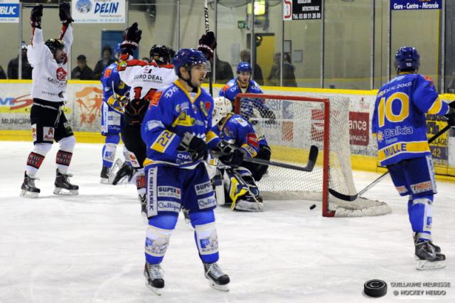 Photo hockey Ligue Magnus - Ligue Magnus : 16ème journée : Dijon vs Amiens - Dans la hotte des Gothiques Photo hockey Ligue Magnus - Ligue Magnus : 16ème journée : Dijon vs Amiens - Dans la hotte des Gothiques