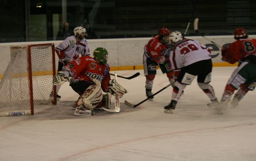 Photo hockey Ligue Magnus - Ligue Magnus : 17ème journée : Mont-Blanc vs Briançon  - Mont-Blanc sombre 