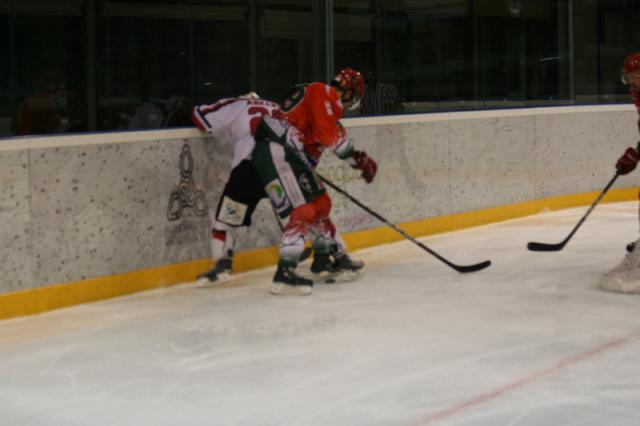 Photo hockey Ligue Magnus - Ligue Magnus : 17ème journée : Mont-Blanc vs Briançon  - Mont-Blanc sombre 