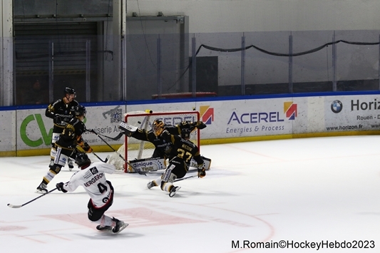 Photo hockey Ligue Magnus - Ligue Magnus : 17ème journée : Rouen vs Amiens - LM : Des amiénois conquérants Photo hockey Ligue Magnus - Ligue Magnus : 17ème journée : Rouen vs Amiens - LM : Des amiénois conquérants