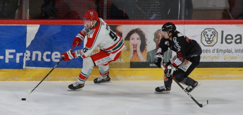 Photo hockey Ligue Magnus - Ligue Magnus : 17ème journée : Amiens vs Anglet - Amiens : cinq minutes d’égarement Photo hockey Ligue Magnus - Ligue Magnus : 17ème journée : Amiens vs Anglet - Amiens : cinq minutes d’égarement