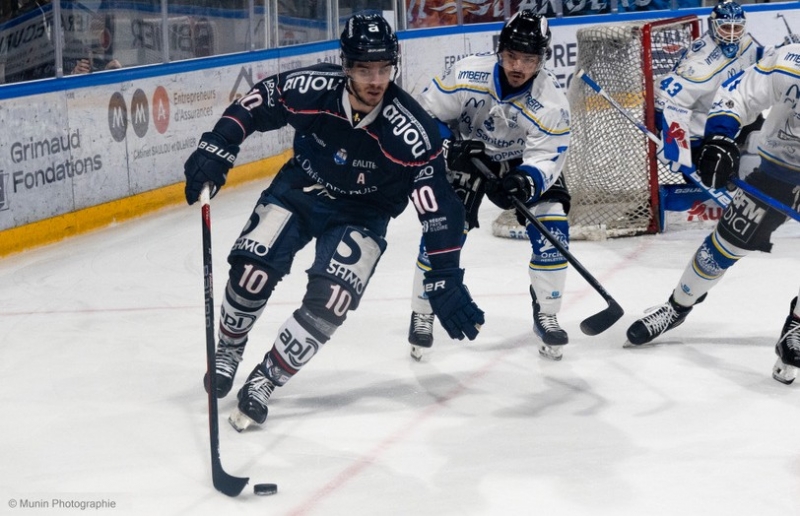 Photo hockey Ligue Magnus - Ligue Magnus : 17ème journée : Angers vs Gap - Angers a pris sa revanche ! Photo hockey Ligue Magnus - Ligue Magnus : 17ème journée : Angers vs Gap - Angers a pris sa revanche !