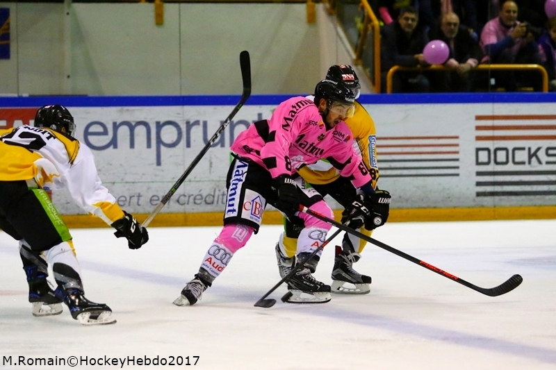 Photo hockey Ligue Magnus - Ligue Magnus : 17ème journée : Rouen vs Strasbourg - LM : Rouen, une bonne cause mais pas de cadeaux Photo hockey Ligue Magnus - Ligue Magnus : 17ème journée : Rouen vs Strasbourg - LM : Rouen, une bonne cause mais pas de cadeaux