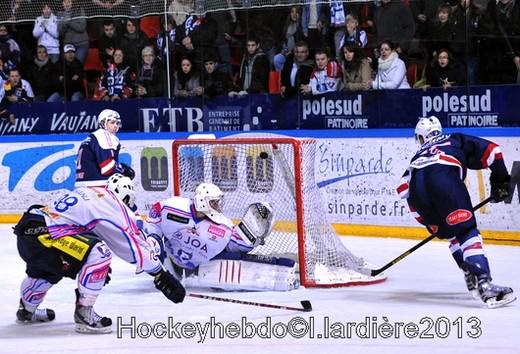 Photo hockey Ligue Magnus - Ligue Magnus : 18ème journée  : Grenoble  vs Epinal  - Grenoble sans trembler