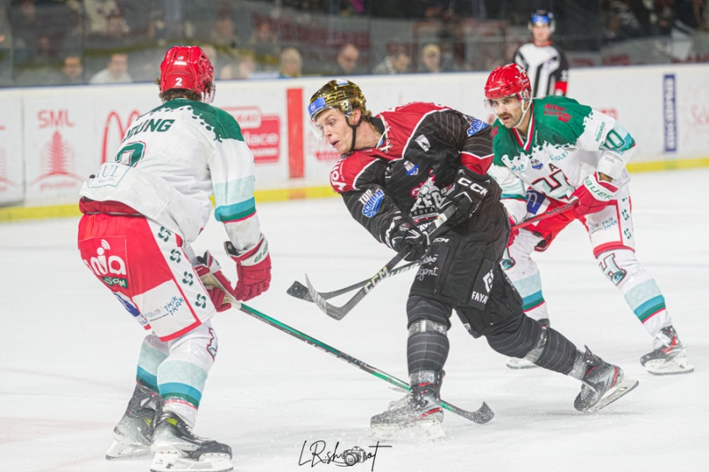 Photo hockey Ligue Magnus - Ligue Magnus : 18ème journée : Bordeaux vs Anglet - Bordeaux double la mise dans le derby du Sud-Ouest ! Photo hockey Ligue Magnus - Ligue Magnus : 18ème journée : Bordeaux vs Anglet - Bordeaux double la mise dans le derby du Sud-Ouest !
