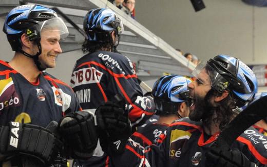 Photo hockey Ligue Magnus - Ligue Magnus : 18ème journée : Caen  vs Amiens  - Les Drakkars renouent à la victoire.