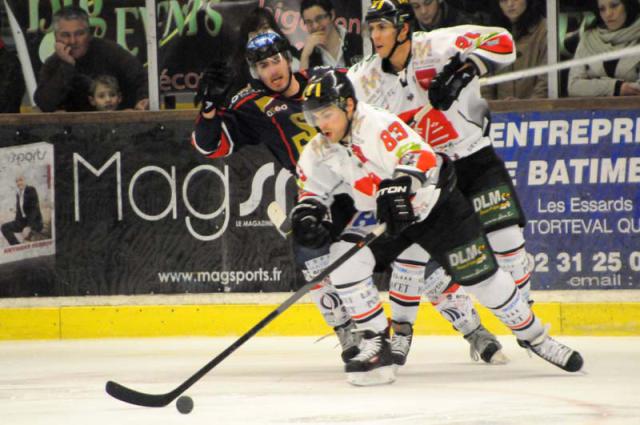 Photo hockey Ligue Magnus - Ligue Magnus : 18ème journée : Caen  vs Amiens  - Les Drakkars renouent à la victoire.