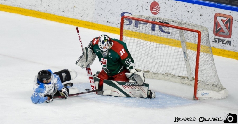 Photo hockey Ligue Magnus - Ligue Magnus : 18ème journée : Cergy-Pontoise vs Gap  - Les Jokers renversent les Rapaces