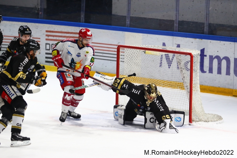 Photo hockey Ligue Magnus - Ligue Magnus : 18ème journée : Rouen vs Grenoble - LM : Rouen s’offre le leader. Photo hockey Ligue Magnus - Ligue Magnus : 18ème journée : Rouen vs Grenoble - LM : Rouen s’offre le leader.
