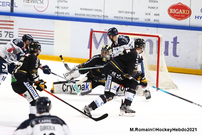 Photo hockey Ligue Magnus - Ligue Magnus : 18ème journée : Rouen vs Angers - LM : Une très belle victoire d’équipe pour Rouen Photo hockey Ligue Magnus - Ligue Magnus : 18ème journée : Rouen vs Angers - LM : Une très belle victoire d’équipe pour Rouen