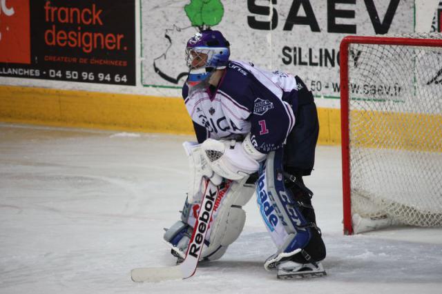 Photo hockey Ligue Magnus - Ligue Magnus : 19ème journée : Chamonix  vs Epinal  - Des Dauphins réalistes, des Chamois inefficaces.