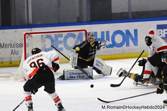 Photo hockey Ligue Magnus - Ligue Magnus : 19ème journée : Rouen vs Chamonix  - Les dragons largement récompensés.