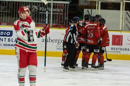Photo hockey Ligue Magnus - Ligue Magnus : 19ème journée : Chamonix  vs Anglet - Série noire abrégée pour les Pionniers