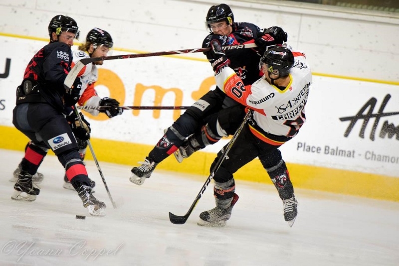 Photo hockey Ligue Magnus - Ligue Magnus : 1ère journée : Chamonix  vs Nice - Victoire à sens unique des Aigles