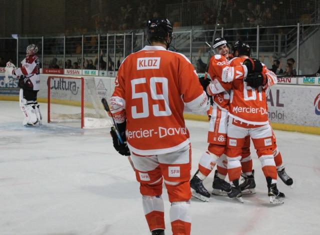 Photo hockey Ligue Magnus - Ligue Magnus : 1ère journée : Epinal  vs Chamonix / Morzine - Epinal frappe fort