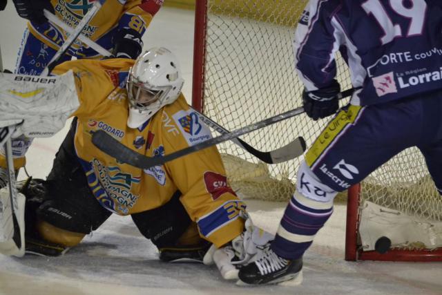 Photo hockey Ligue Magnus - Ligue Magnus : 1ère journée : Epinal vs Dijon - La revanche des Ducs ! Photo hockey Ligue Magnus - Ligue Magnus : 1ère journée : Epinal vs Dijon - La revanche des Ducs !