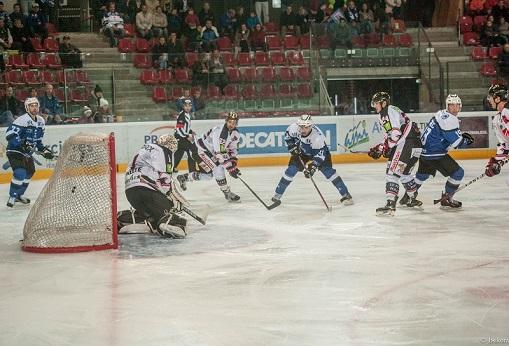 Photo hockey Ligue Magnus - Ligue Magnus : 1ère journée : Gap  vs Amiens  - Les Rapaces au forceps ! 