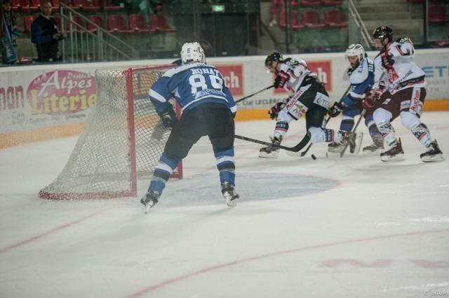 Photo hockey Ligue Magnus - Ligue Magnus : 1ère journée : Gap  vs Amiens  - Les Rapaces au forceps ! 