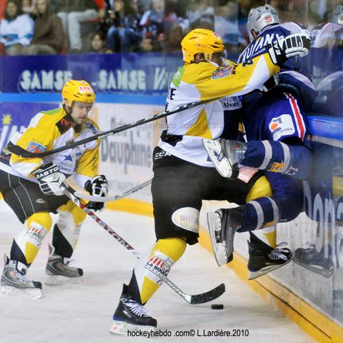Photo hockey Ligue Magnus - Ligue Magnus : 1ère journée : Grenoble vs Strasbourg - Une bonne étoile strasbourgeoise Photo hockey Ligue Magnus - Ligue Magnus : 1ère journée : Grenoble vs Strasbourg - Une bonne étoile strasbourgeoise