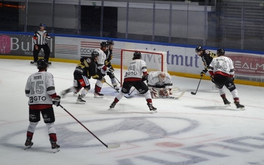 Photo hockey Ligue Magnus - Ligue Magnus : 1ère journée : Rouen vs Bordeaux - LM : Rouen dans la difficulté.