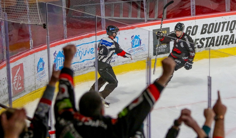 Photo hockey Ligue Magnus - Ligue Magnus : 20ème journée : Amiens  vs Chamonix  - Amiens s