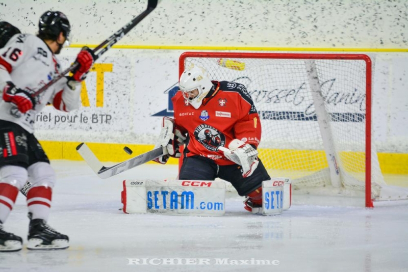 Photo hockey Ligue Magnus - Ligue Magnus : 20ème journée : Chamonix  vs Bordeaux - A la fois si proche et si loin !