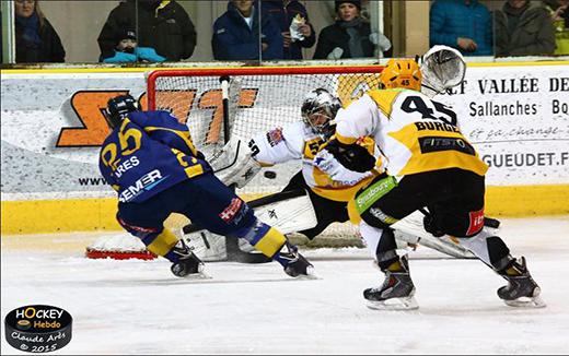 Photo hockey Ligue Magnus - Ligue Magnus : 20ème journée : Chamonix  vs Strasbourg  - Chamonix, avec sérieux et rigueur