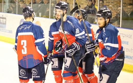 Photo hockey Ligue Magnus - Ligue Magnus : 21ème journée : Angers  vs Chamonix / Morzine - Les Ducs aux tirs au but !
