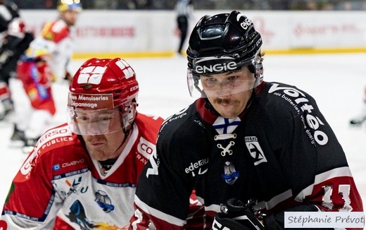 Photo hockey Ligue Magnus - Ligue Magnus : 21ème journée : Bordeaux vs Grenoble  - Grenoble remporte un joli bras de fer 