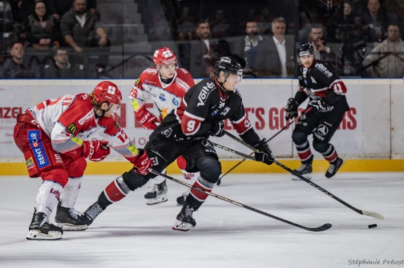 Photo hockey Ligue Magnus - Ligue Magnus : 21ème journée : Bordeaux vs Grenoble  - Grenoble remporte un joli bras de fer 