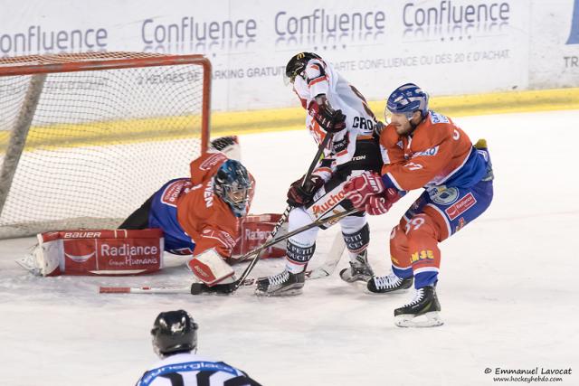 Photo hockey Ligue Magnus - Ligue Magnus : 21ème journée : Lyon vs Amiens  - Lyon laisse passer sa chance 