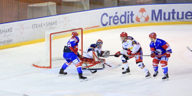 Photo hockey Ligue Magnus - Ligue Magnus : 21ème journée : Lyon vs Grenoble  - La minute fatale