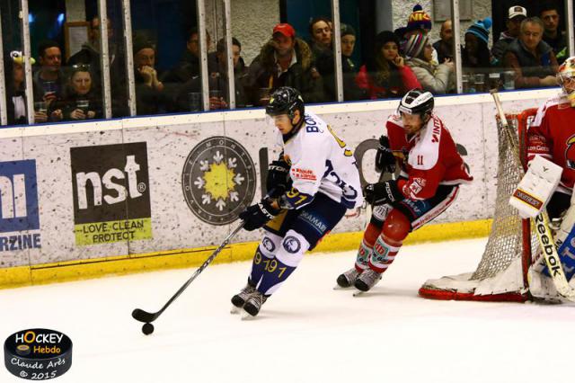 Photo hockey Ligue Magnus - Ligue Magnus : 21ème journée : Morzine-Avoriaz vs Chamonix  - Les Chamois au finish