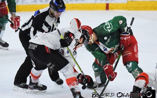 Photo hockey Ligue Magnus - Ligue Magnus : 21ème journée : Cergy-Pontoise vs Bordeaux - Les Boxers croquent les Jokers Photo hockey Ligue Magnus - Ligue Magnus : 21ème journée : Cergy-Pontoise vs Bordeaux - Les Boxers croquent les Jokers