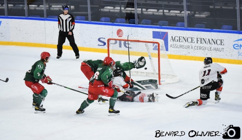 Photo hockey Ligue Magnus - Ligue Magnus : 21ème journée : Cergy-Pontoise vs Bordeaux - Les Boxers croquent les Jokers Photo hockey Ligue Magnus - Ligue Magnus : 21ème journée : Cergy-Pontoise vs Bordeaux - Les Boxers croquent les Jokers